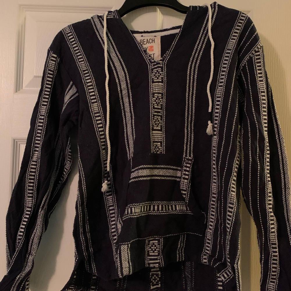 beachy aztec print hoodie